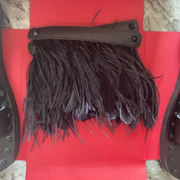 NWT Valentino Garavani Slide Feather Sandal - best offer - Picture 4 of 12